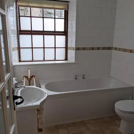 Clover - Delightful 1-bed In The Heart Of